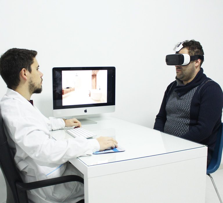 Óculos de realidade virtual Tecnologia utilizada na terapia de realidade virtual em conjunto com ambientes virtuais.