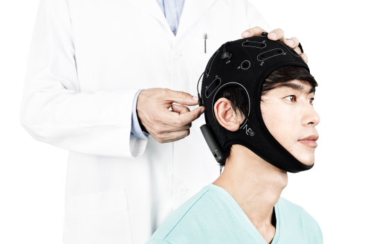 Starstim Neurostimulador tES com efeitos de neuroplasticidade e sistema de Eletroencefalograma (EEG)